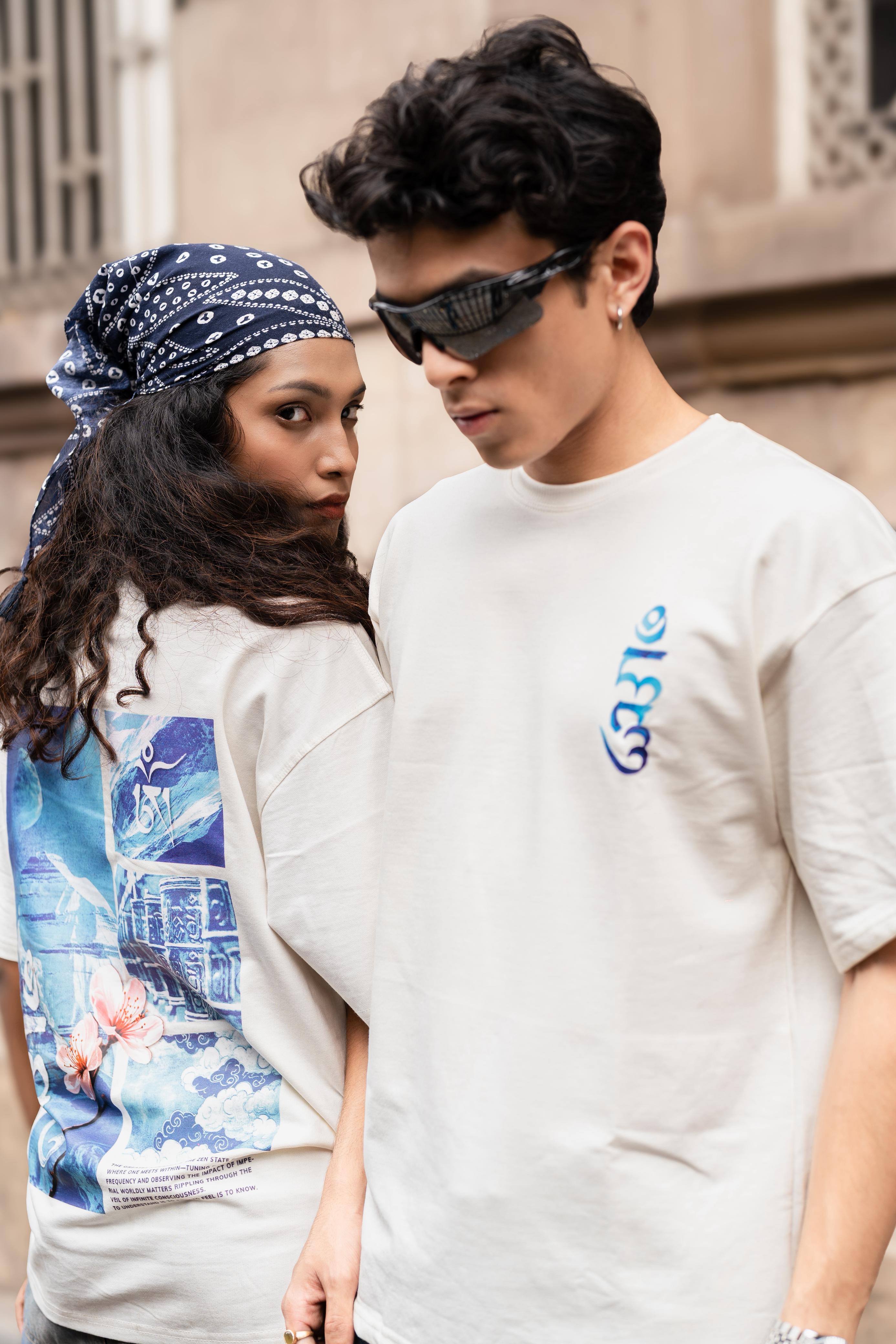 'Kailash: The Eternal Ascent' Oversized Tee