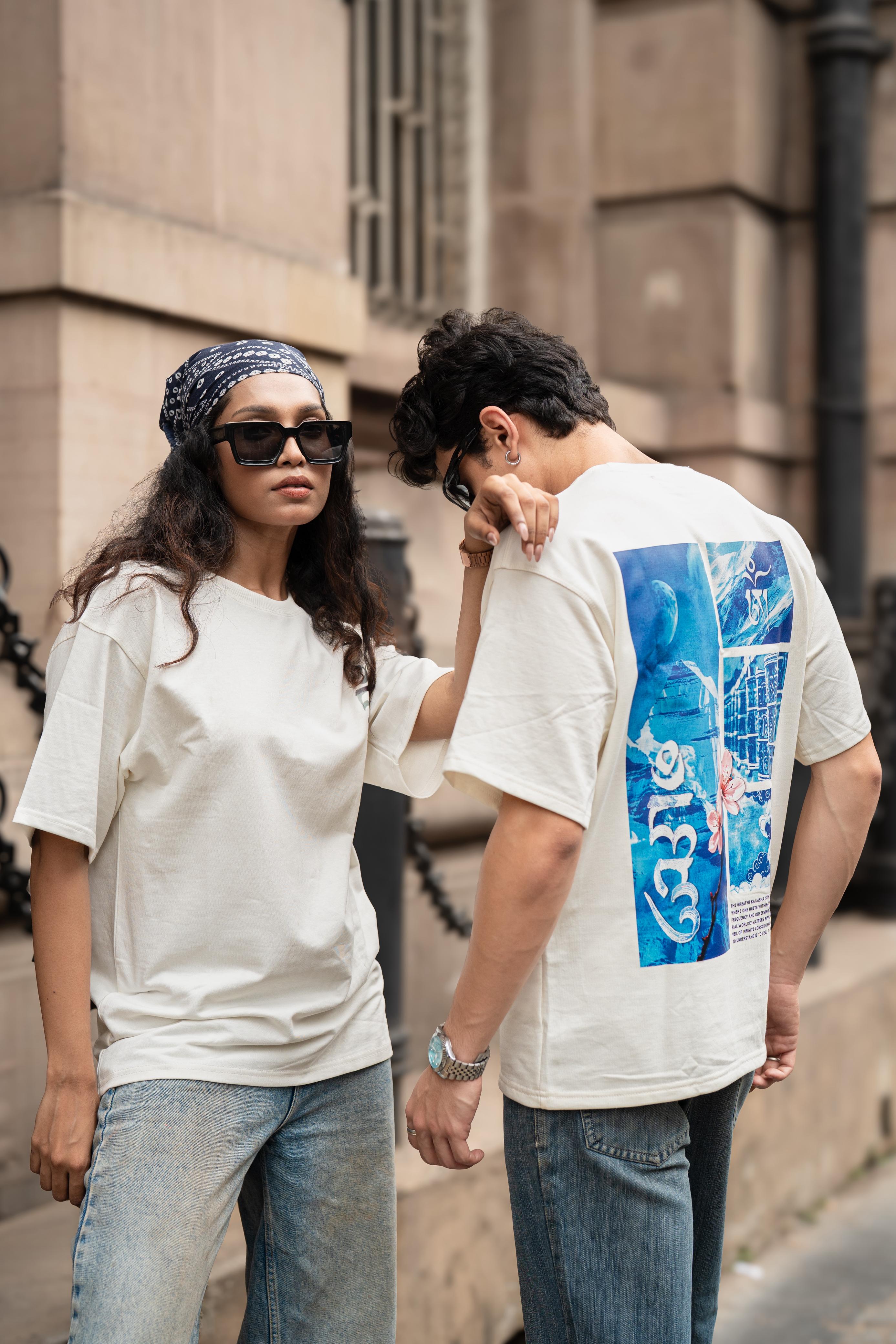 'Kailash: The Eternal Ascent' Oversized Tee